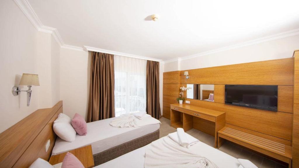 Elit Life Otel Camyuva Luaran gambar